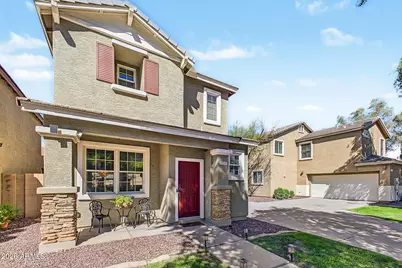 2340 E Wayland Drive, Phoenix, AZ 85040 - Photo 2