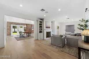 4331 E Avalon Dr, Phoenix, AZ 85018 - Photo 12