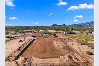 50828 W Long Rifle Road, Aguila, AZ 85320 - Photo 2