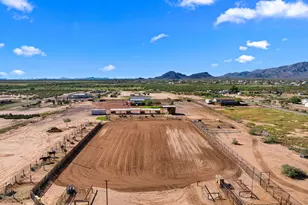 50828 W Long Rifle Rd, Aguila, AZ 85320 - Photo 2