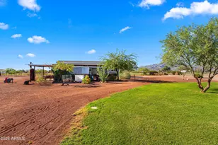 50828 W Long Rifle Rd, Aguila, AZ 85320 - Photo 12
