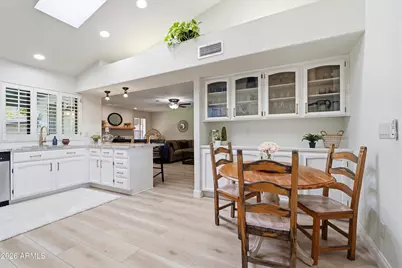 8612 W Via Montoya Drive, Peoria, AZ 85383 - Photo 10
