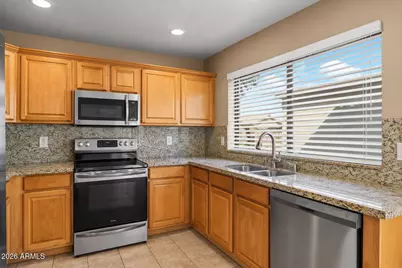 8266 W Eugie Avenue, Peoria, AZ 85381 - Photo 6
