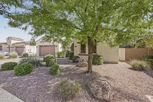 20721 S 196th St, Queen Creek, AZ 85142 - Photo 2