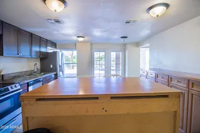 15857 S Hilo Circle, Arizona City, AZ 85123 - Photo 14