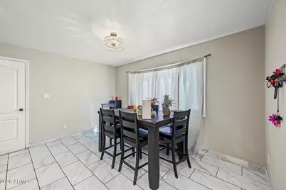 5454 W Roanoke Avenue, Phoenix, AZ 85035 - Photo 10