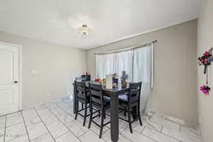 5454 W Roanoke Ave, Phoenix, AZ 85035 - Photo 10