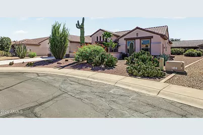 15833 W Sugar Bush Way, Surprise, AZ 85374 - Photo 2