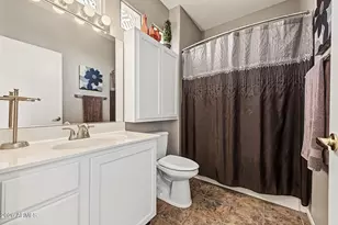 15833 W Sugar Bush Way, Surprise, AZ 85374 - Photo 14
