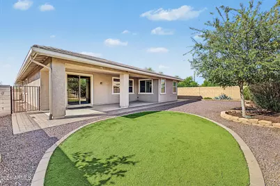 9030 W Seldon Lane, Peoria, AZ 85345 - Photo 32
