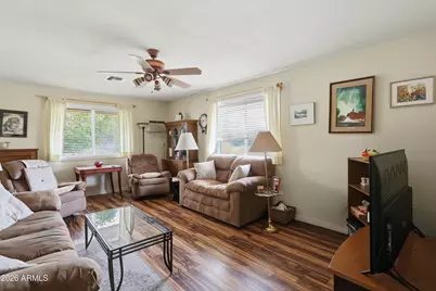 11028 W Salem Drive, Sun City, AZ 85351 - Photo 14
