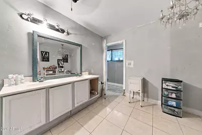 5828 W Vista Avenue, Glendale, AZ 85301 - Photo 16