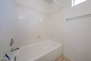 9122 W Hearn Rd, Peoria, AZ 85381 - Photo 22