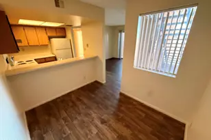 825 S River Dr, Tempe, AZ 85281 - Photo 4
