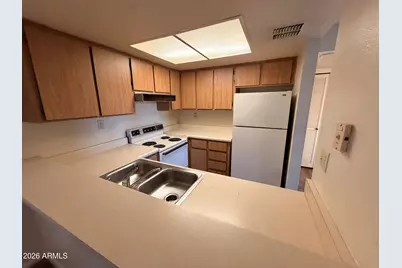 825 S River Drive #123, Tempe, AZ 85281 - Photo 6