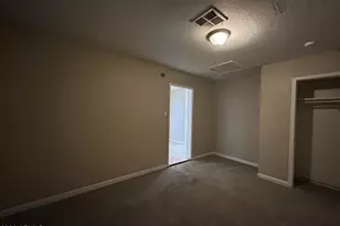 4753 N 70th Ave, Phoenix, AZ 85033 - Photo 16