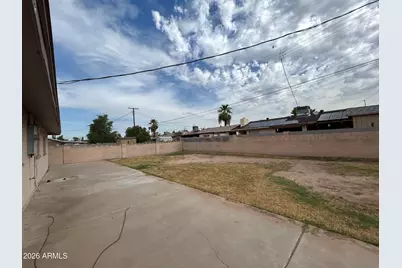 4753 N 70th Avenue, Phoenix, AZ 85033 - Photo 40