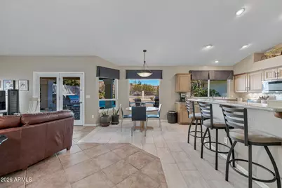 2152 E Sapium Way, Phoenix, AZ 85048 - Photo 12