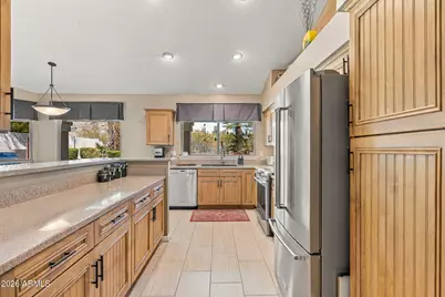 2152 E Sapium Way, Phoenix, AZ 85048 - Photo 16