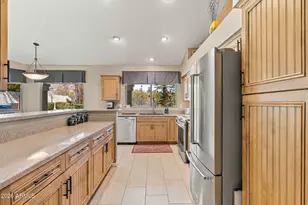 2152 E Sapium Way, Phoenix, AZ 85048 - Photo 16