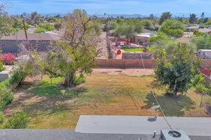 1217 W Solano Dr, Phoenix, AZ 85013 - Photo 14