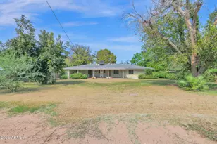 1217 W Solano Dr, Phoenix, AZ 85013 - Photo 22