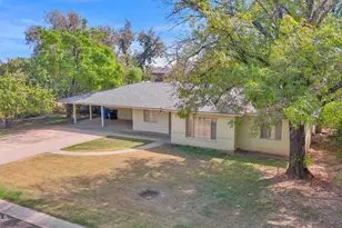 1217 W Solano Dr, Phoenix, AZ 85013 - Photo 6
