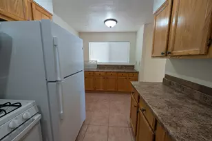 810 W 12th St, Tempe, AZ 85281 - Photo 8