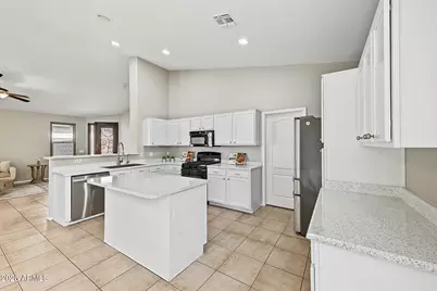 20914 N 94th Lane, Peoria, AZ 85382 - Photo 14