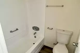 2301 N 28th St, Phoenix, AZ 85008 - Photo 8