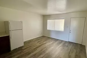 2301 N 28th St, Phoenix, AZ 85008 - Photo 4