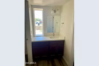 2301 N 28th Street #Apt 2, Phoenix, AZ 85008 - Photo 6