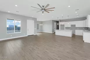 28328 N 220th Ave, Wittmann, AZ 85361 - Photo 10