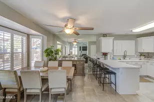 834 S Cancun Dr, Gilbert, AZ 85233 - Photo 1