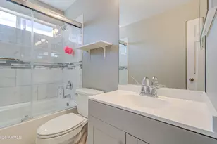 834 S Cancun Dr, Gilbert, AZ 85233 - Photo 30