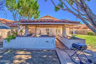 834 S Cancun Dr, Gilbert, AZ 85233 - Photo 40