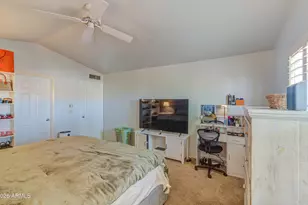 834 S Cancun Dr, Gilbert, AZ 85233 - Photo 28