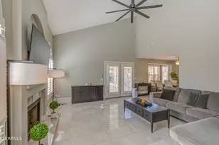 834 S Cancun Dr, Gilbert, AZ 85233 - Photo 18