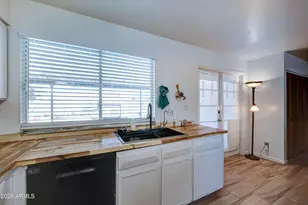 498 W Gail Dr, Chandler, AZ 85225 - Photo 10