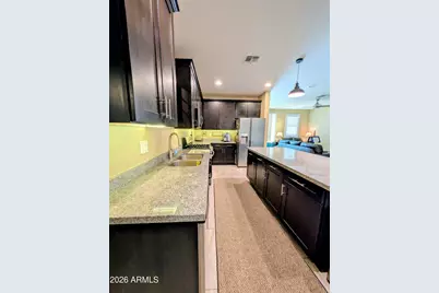 3710 E Branham Lane, Phoenix, AZ 85042 - Photo 12