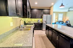 3710 E Branham Ln, Phoenix, AZ 85042 - Photo 12