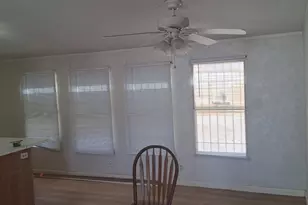 21131 W Dale Ln, Wittmann, AZ 85361 - Photo 6