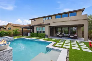 2914 E Los Gatos Dr, Phoenix, AZ 85050 - Photo 12