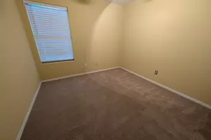 2481 E Fairview St, Chandler, AZ 85225 - Photo 14