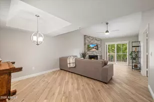 9460 E Mission Ln, Scottsdale, AZ 85258 - Photo 8
