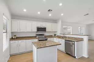 30324 N 128th Ln, Peoria, AZ 85383 - Photo 16