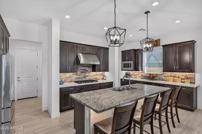 17191 W Thousand Oaks Street, Surprise, AZ 85388 - Photo 10