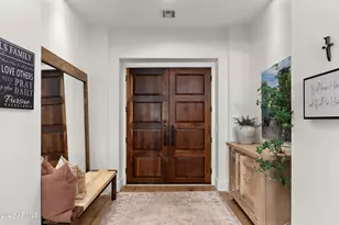 2138 E Calle De Arcos Rd, Tempe, AZ 85284 - Photo 2