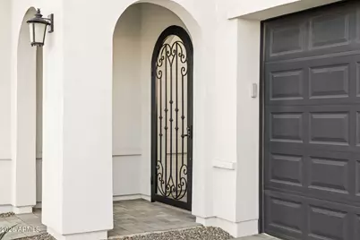 27676 N 74th Lane, Peoria, AZ 85383 - Photo 10