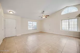 19614 N 36th St, Phoenix, AZ 85050 - Photo 4